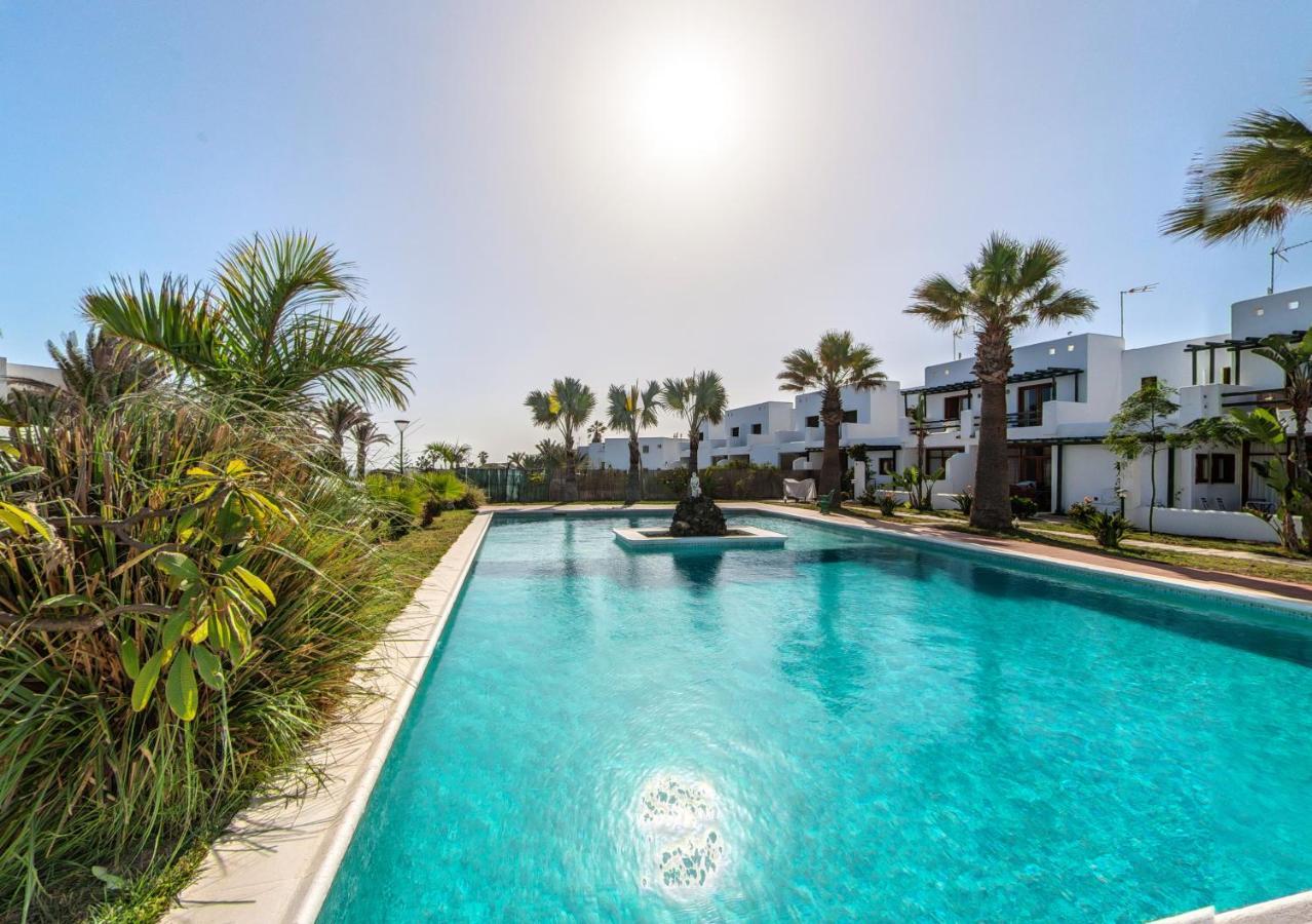 B16-Dúplex luminoso+ piscina a 150 m del mar Charco del Palo Exterior foto